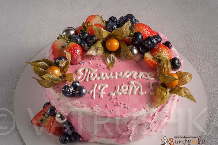 Торт с ягодным декором от 1700р до 2200р за 1кг 0